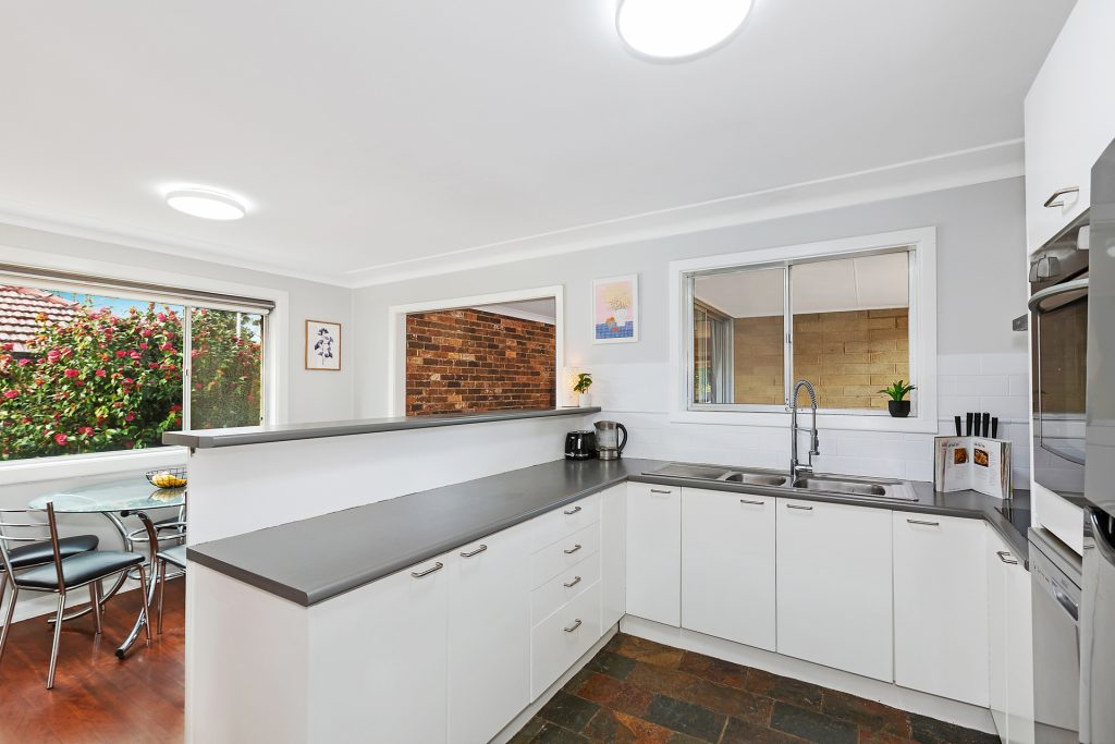 96 Panorama Crescent, Mount Riverview NSW 2774 — photo 3