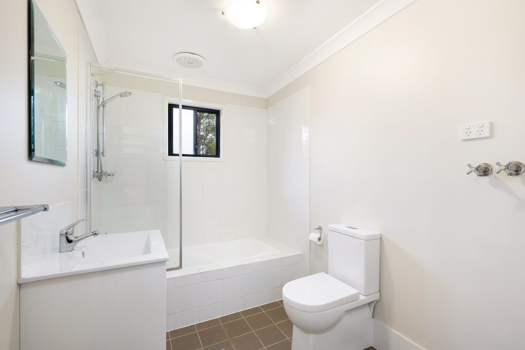 5 Blue Gum Crescent, Blaxland NSW 2774 — photo 14
