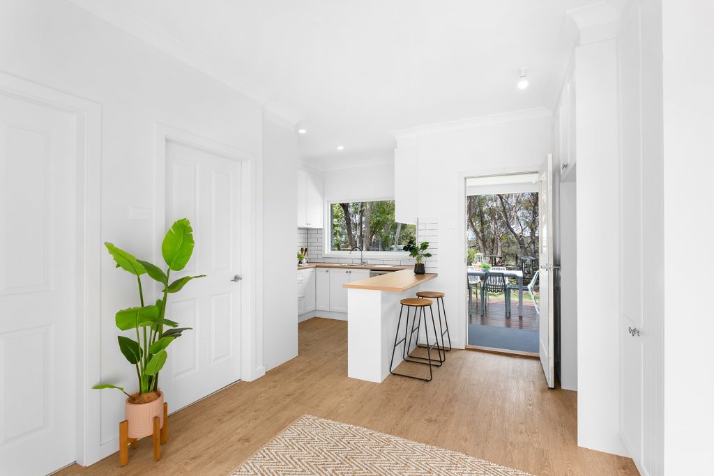 78 St Georges Crescent, Faulconbridge NSW 2776 — photo 4