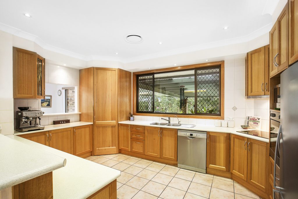 138 Ridgeway Crescent, Sun Valley NSW 2777 — photo 6
