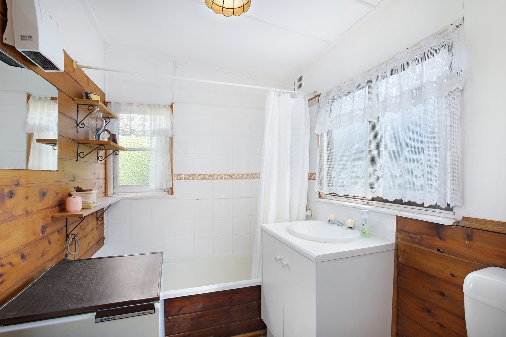 483 Great Western Highway, Faulconbridge NSW 2776 — photo 5