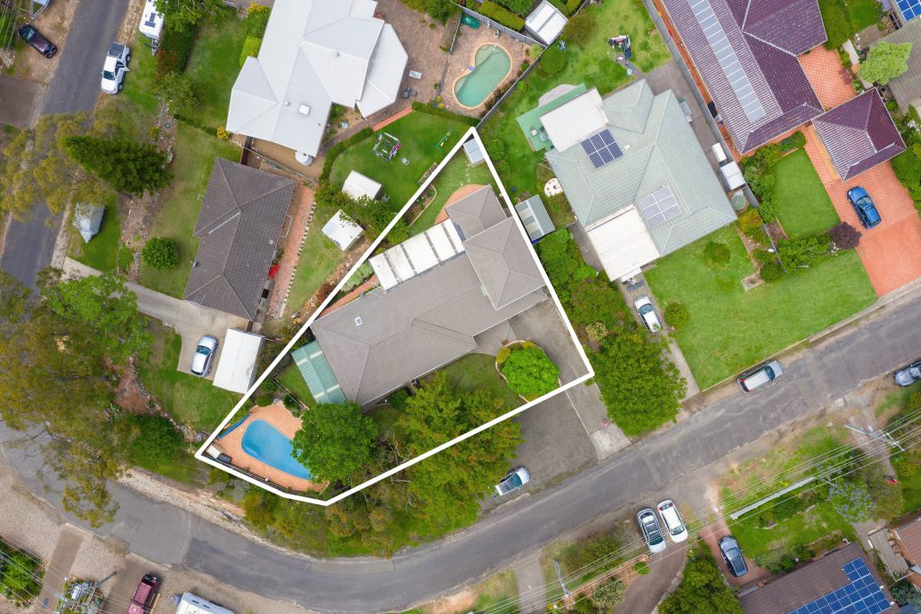 17 Fairways Crescent, Springwood NSW 2777 — photo 15