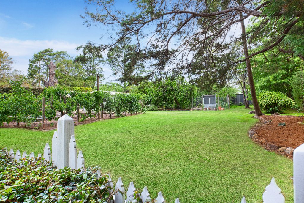 2A Oakura Avenue, Woodford NSW 2778 — photo 7
