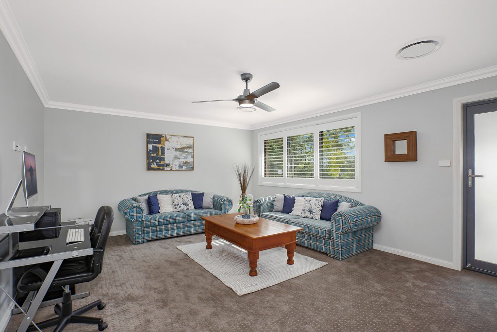 42 Burns Road, Springwood NSW 2777 — photo 11