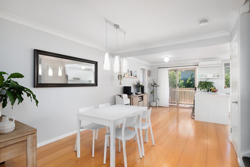 2/12 Springwood Avenue, Springwood NSW 2777 — photo 4