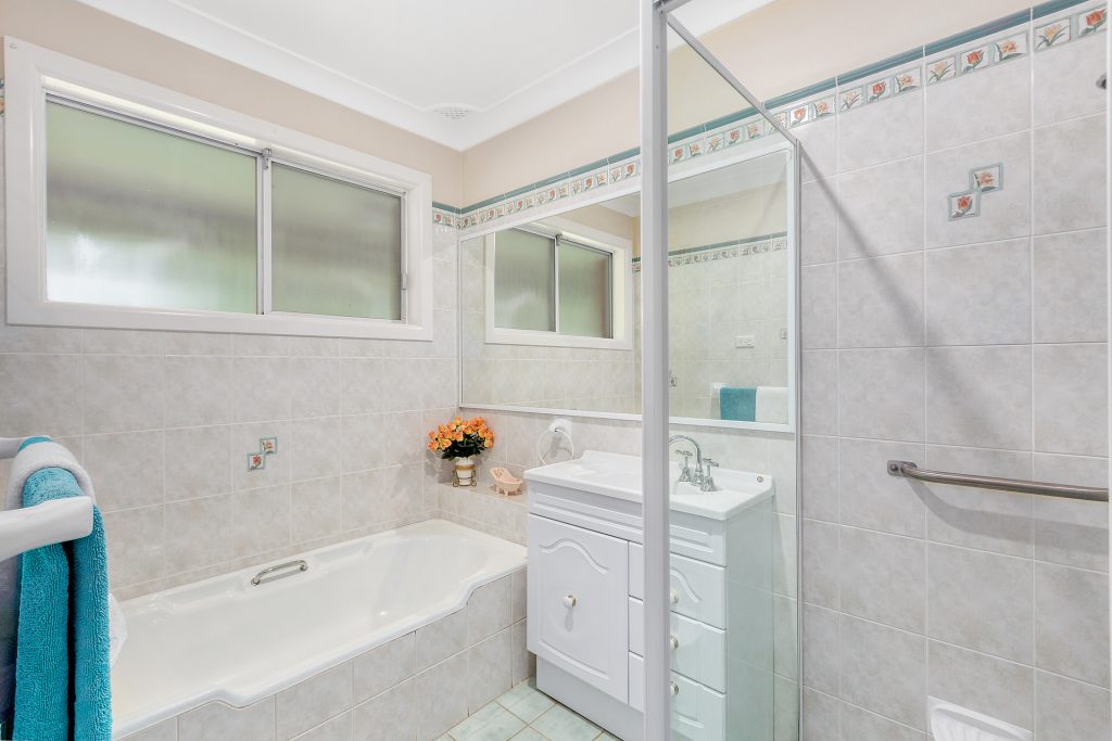 21 Heather Road, Winmalee NSW 2777 — photo 5