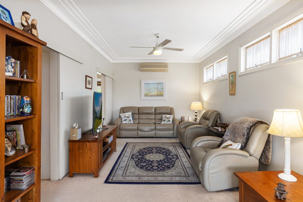 29 Scott Street, Springwood NSW 2777 — photo 2