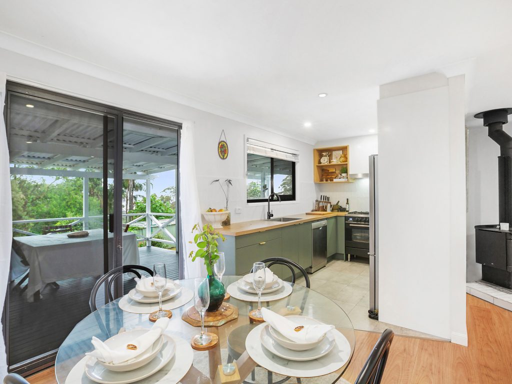 814 Hawkesbury Road, Hawkesbury Heights NSW 2777 — photo 5