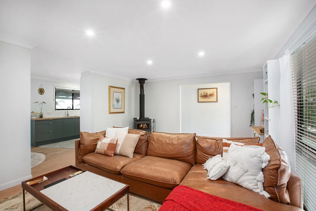 814 Hawkesbury Road, Hawkesbury Heights NSW 2777 — photo 6