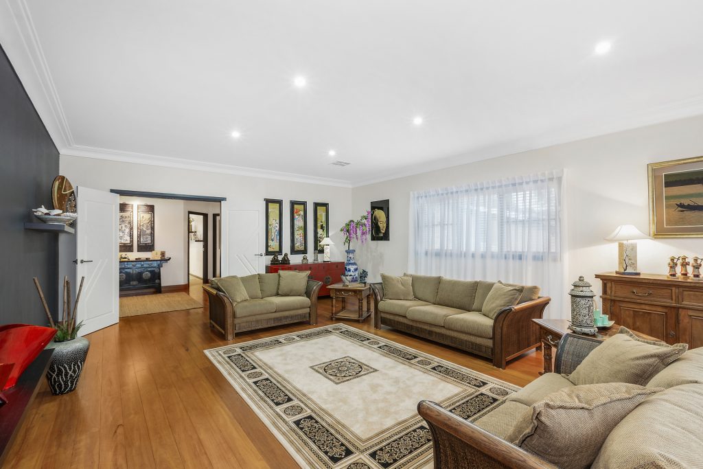 15 Jamison Street, Blaxland NSW 2774 — photo 5