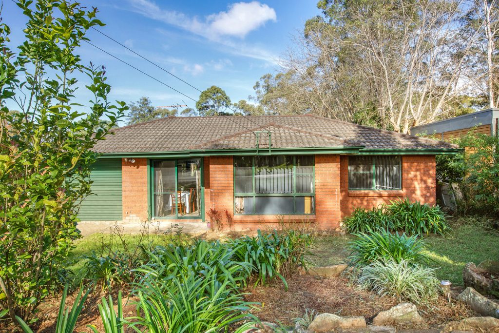 11 Illingworth Road, Yellow Rock NSW 2777