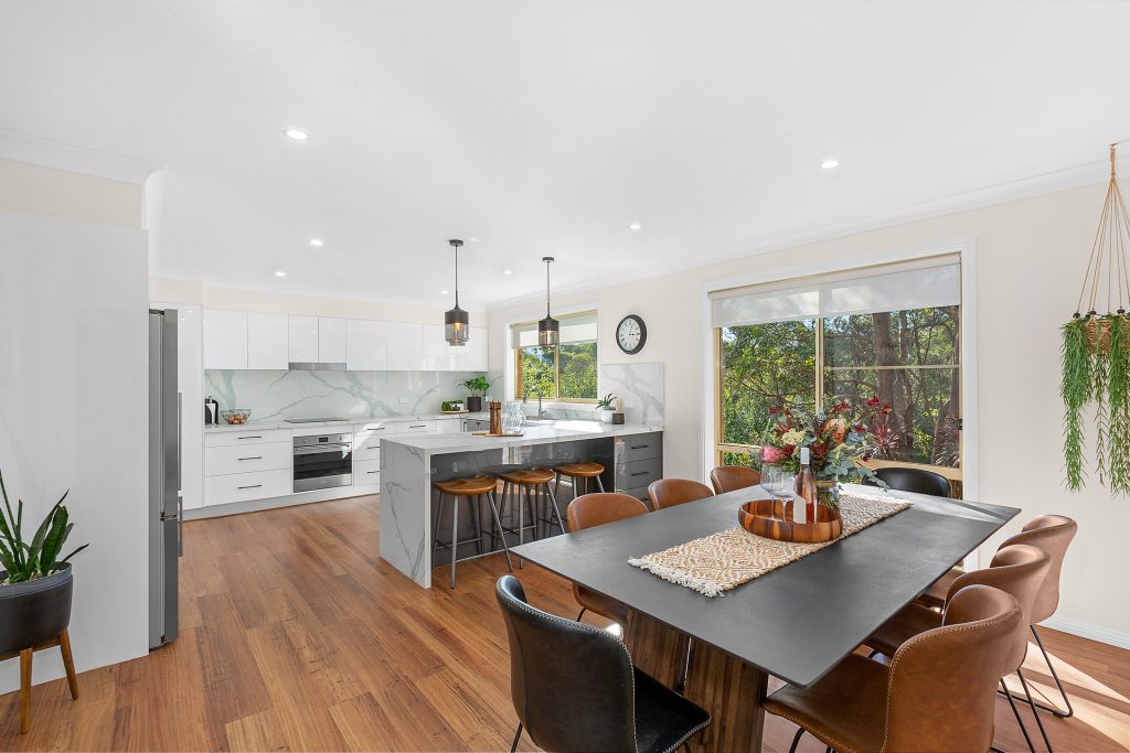 21 Shelton Avenue, Winmalee NSW 2777 — photo 2