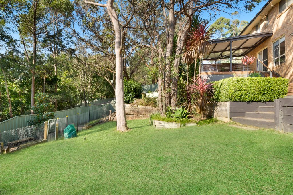 21 Shelton Avenue, Winmalee NSW 2777 — photo 12