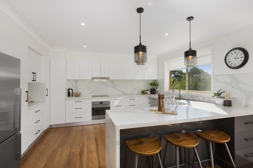 21 Shelton Avenue, Winmalee NSW 2777 — photo 3
