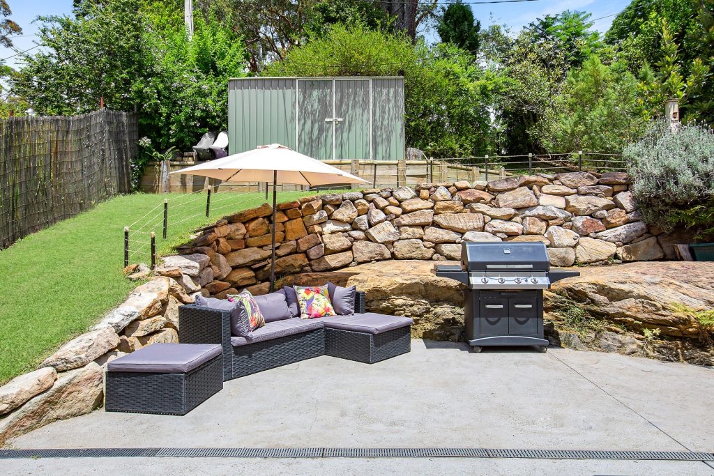 81 St Georges Crescent, Faulconbridge NSW 2776 — photo 8