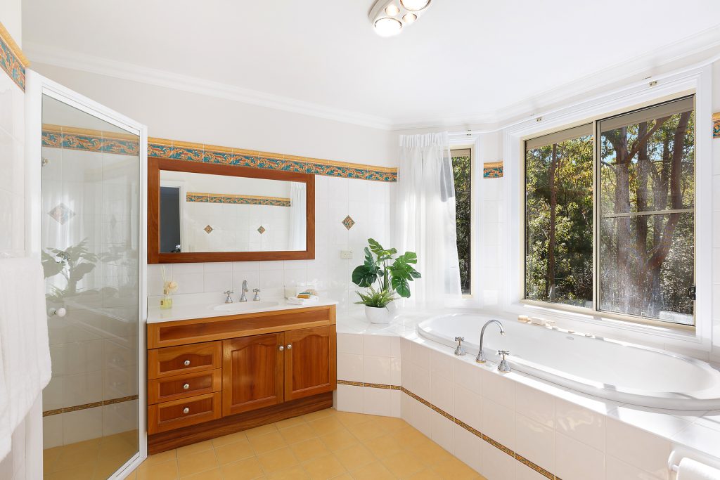 28 Hilton Road, Springwood NSW 2777 — photo 10