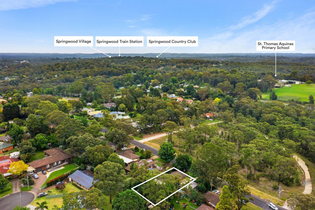 21 Halcyon Avenue, Winmalee NSW 2777 — photo 12