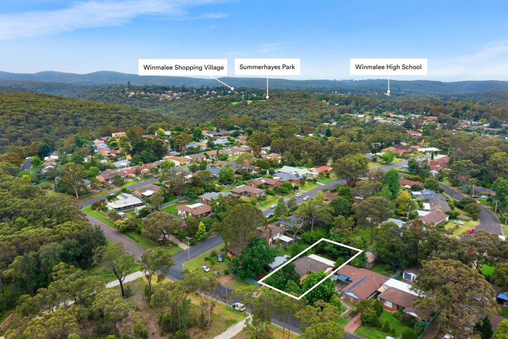 21 Halcyon Avenue, Winmalee NSW 2777 — photo 13