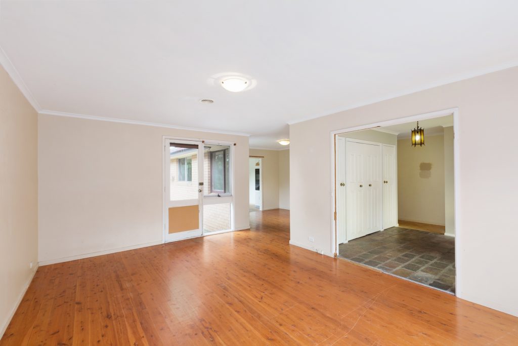 52 Hilda Street, Blaxland NSW 2774 — photo 2