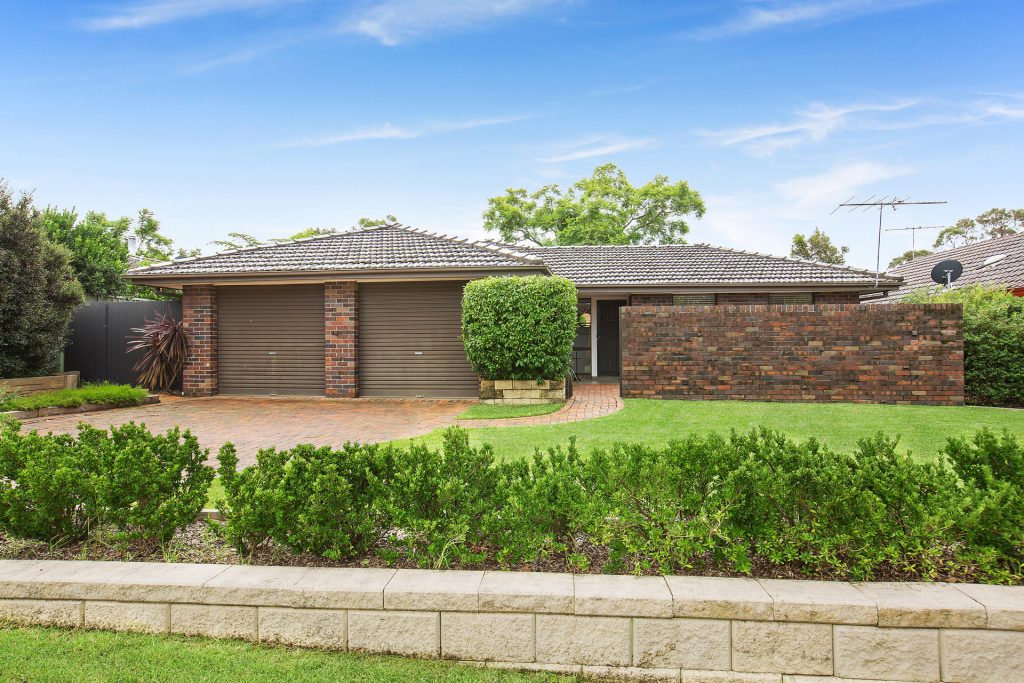 16 Pindari Street, Winmalee NSW 2777