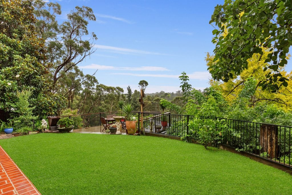 43 Muru Avenue, Winmalee NSW 2777 — photo 11