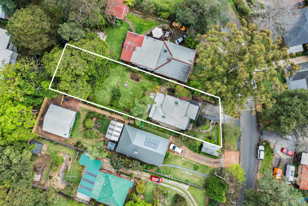 22 Boomerang Road, Springwood NSW 2777 — photo 12