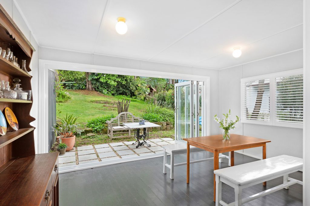 22 Boomerang Road, Springwood NSW 2777 — photo 5