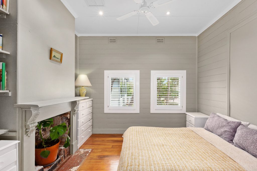 22 Boomerang Road, Springwood NSW 2777 — photo 6