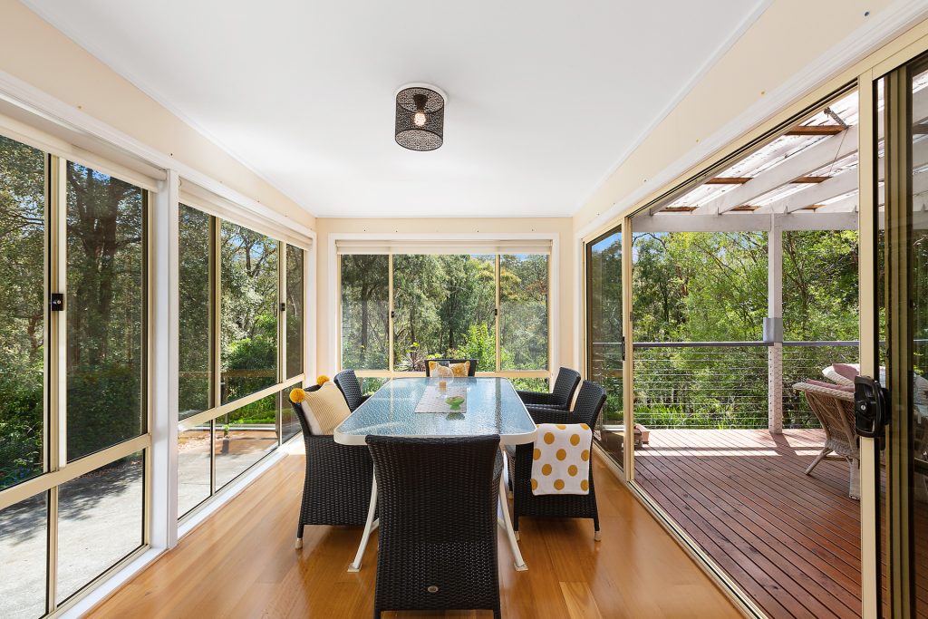 10 Pentlands Drive, Winmalee NSW 2777 — photo 6