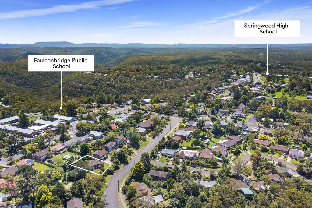 19 Coomassie Avenue, Faulconbridge NSW 2776 — photo 11
