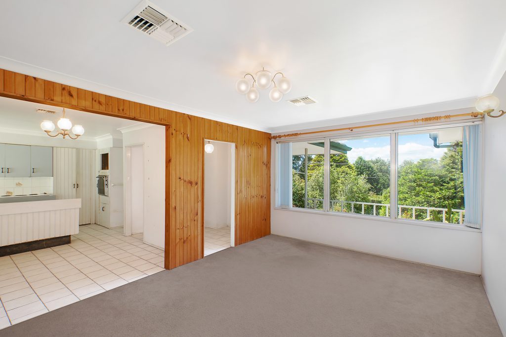 19 Coomassie Avenue, Faulconbridge NSW 2776 — photo 5