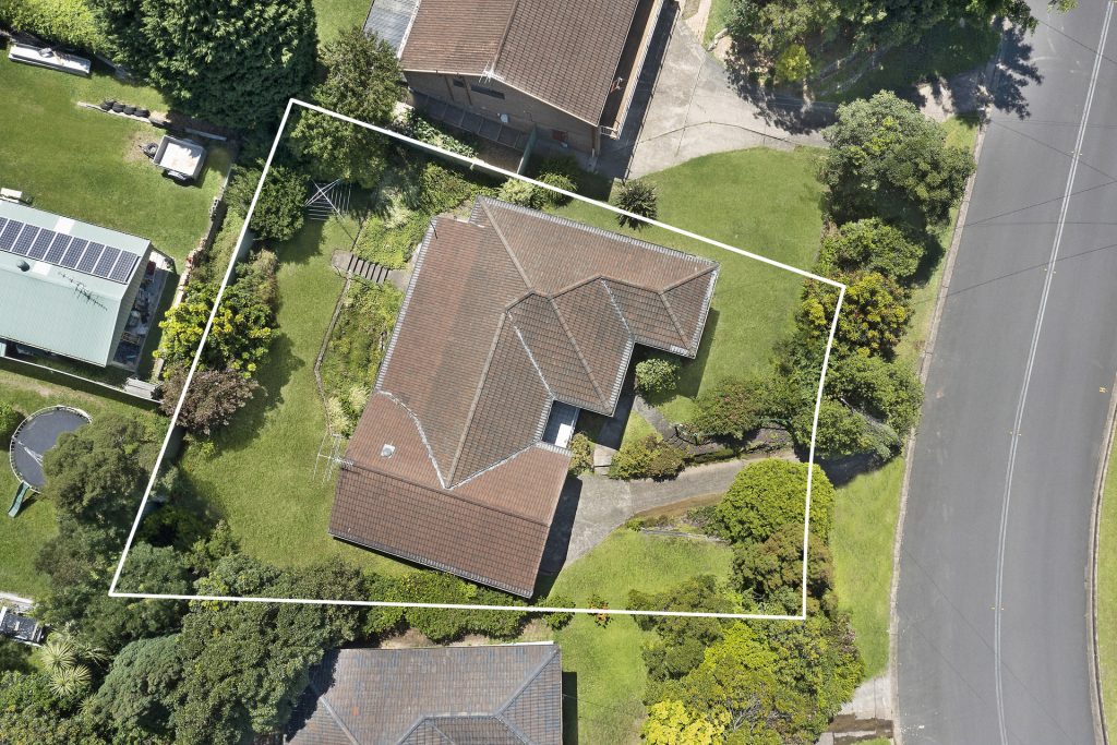 19 Coomassie Avenue, Faulconbridge NSW 2776 — photo 9