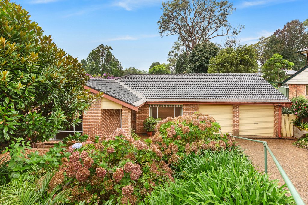 73 Lee Road, Winmalee NSW 2777