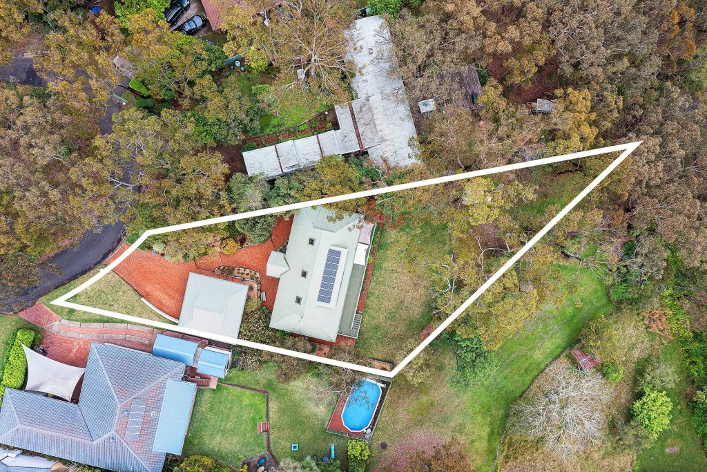 39 Thomson Avenue, Springwood NSW 2777 — photo 13