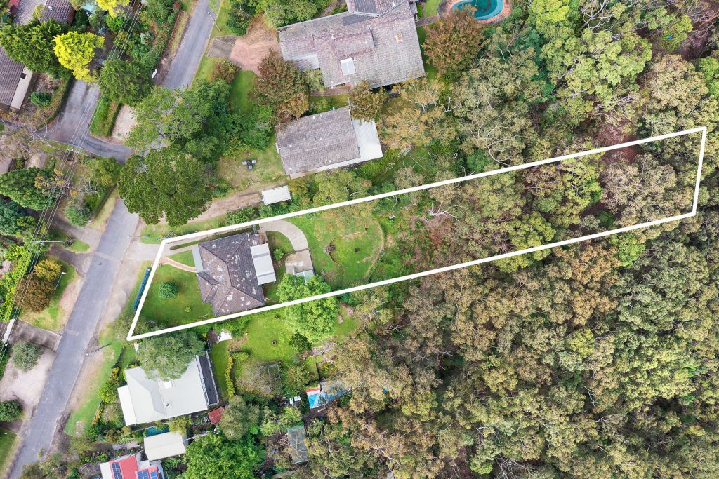 90 St Georges Crescent, Faulconbridge NSW 2776 — photo 11