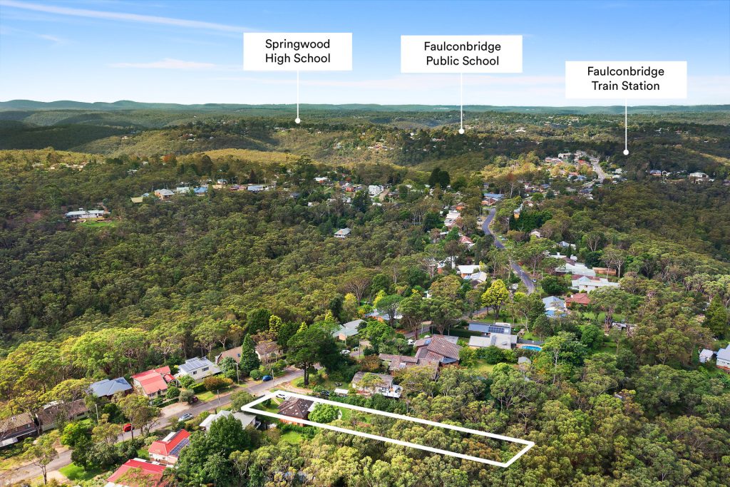 90 St Georges Crescent, Faulconbridge NSW 2776 — photo 12