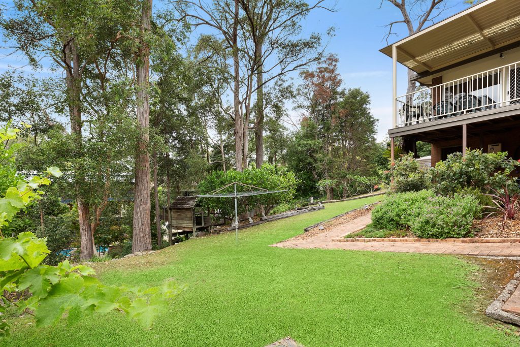 23 Muru Avenue, Winmalee NSW 2777 — photo 3
