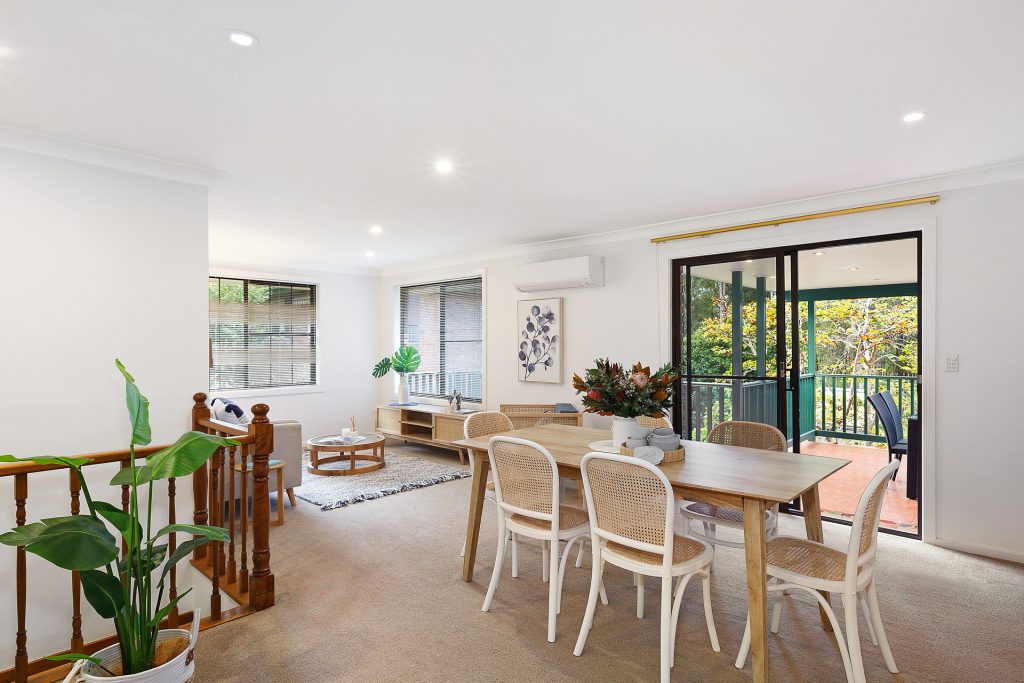 4 Picnic Glen, Springwood NSW 2777 — photo 2