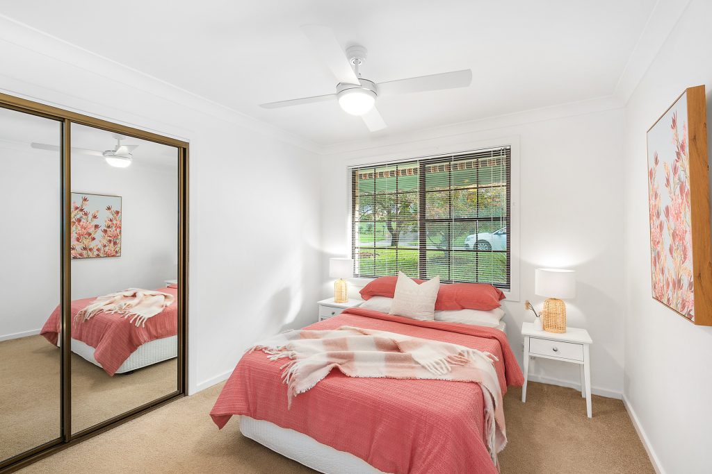 4 Picnic Glen, Springwood NSW 2777 — photo 5