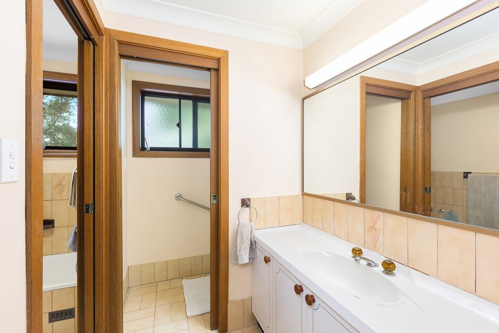 395 Hawkesbury Road, Winmalee NSW 2777 — photo 11