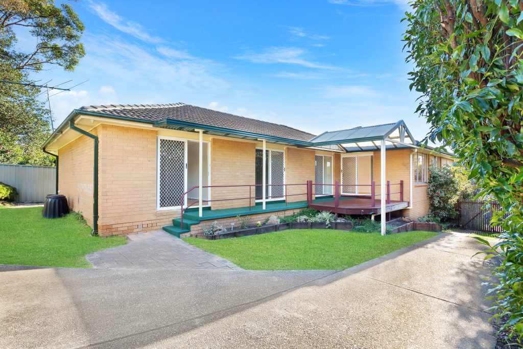 51 Bunnal Avenue, Winmalee NSW 2777 — photo 11