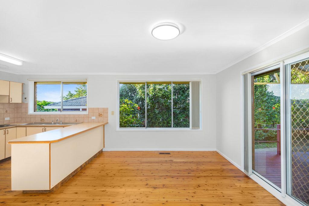 51 Bunnal Avenue, Winmalee NSW 2777 — photo 6