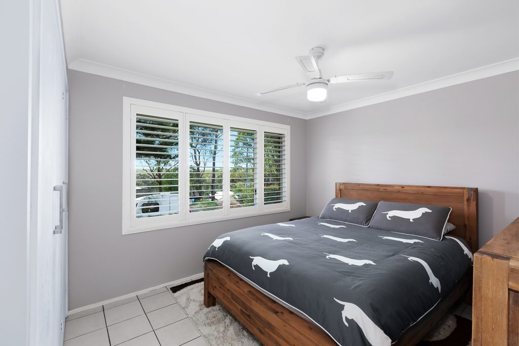 19 Fairways Crescent, Springwood NSW 2777 — photo 6