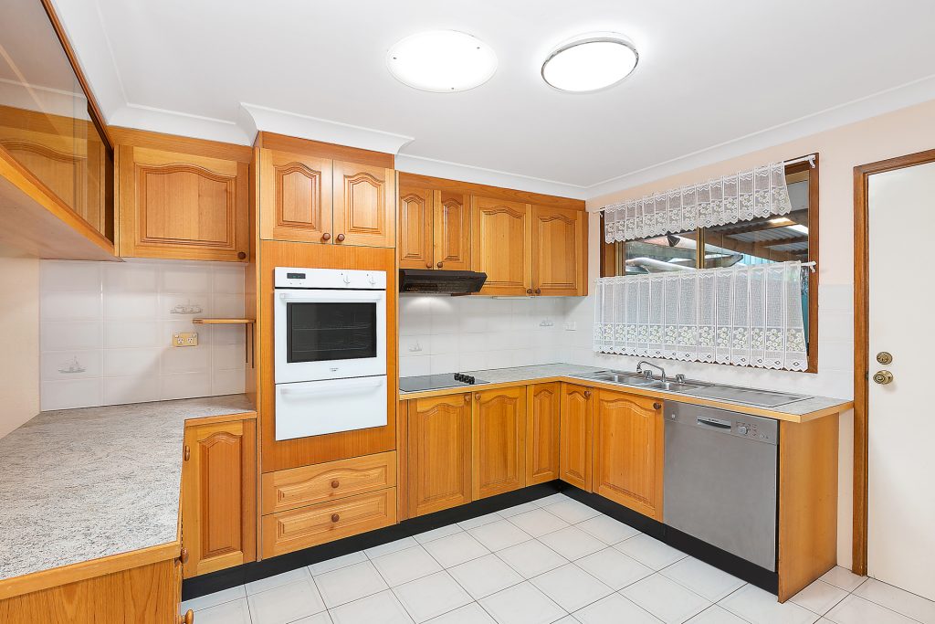 2/1-17 Stypandra Place, Springwood NSW 2777 — photo 4