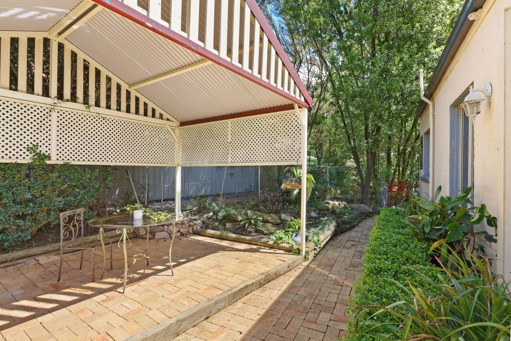 1 Karen Place, Faulconbridge NSW 2776 — photo 11