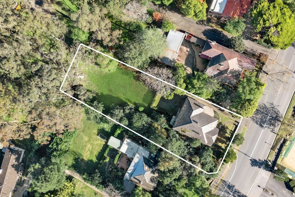 90 Macquarie Road, Springwood NSW 2777 — photo 11