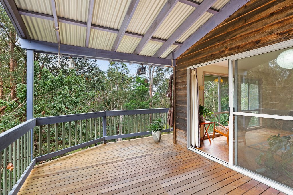 96 Bee Farm Road, Springwood NSW 2777 — photo 8