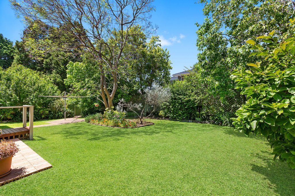 3 Sharwen Place, Blaxland NSW 2774 — photo 11