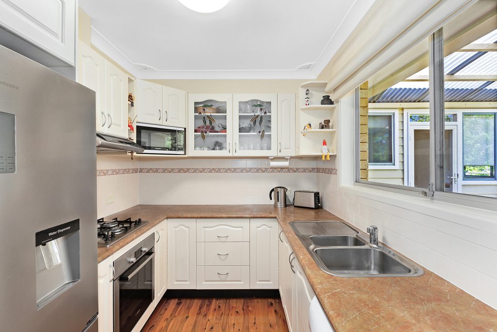 3 Sharwen Place, Blaxland NSW 2774 — photo 5