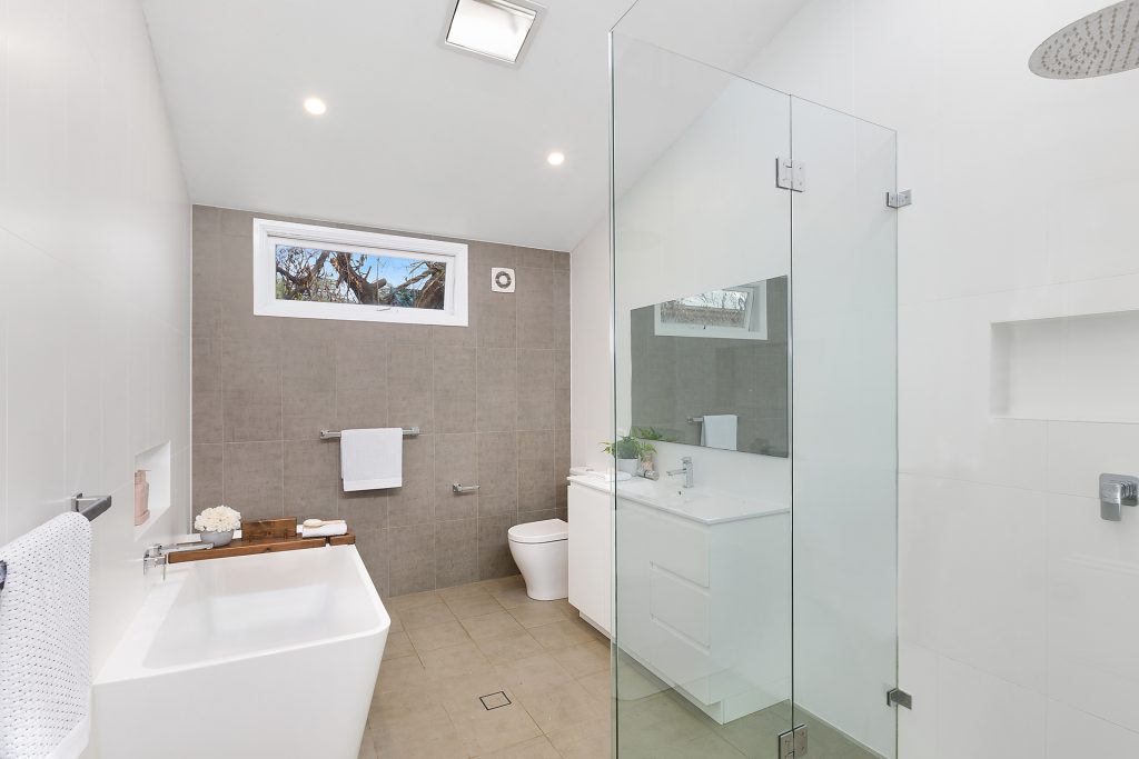 3 Charles Street, Springwood NSW 2777 — photo 11